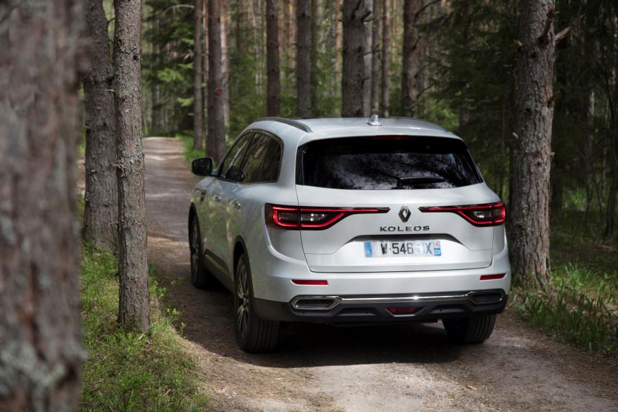  Renault Koleos Initiale Paris 2016 года  (WW) (фото 23 из 40)